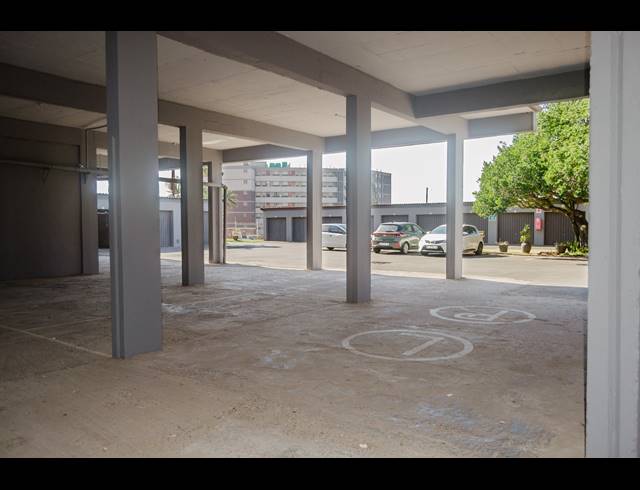 0.5 BEDROOM APARTMENT FOR SALE IN SCOTTBURGH CENTRAL